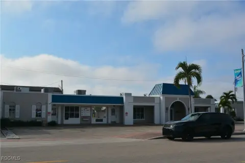 Cape Coral Professional Office Building