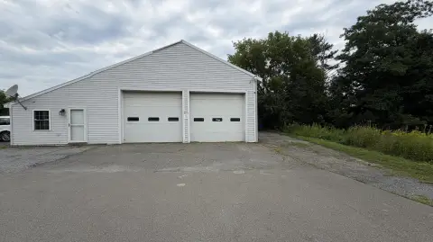 Two-Bay Flex Space