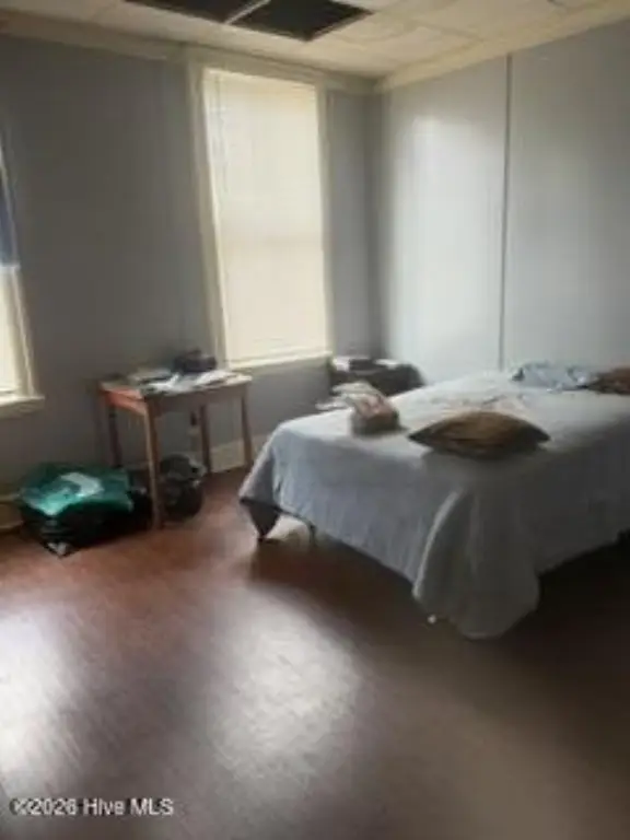 Picture 4