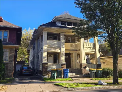 4-Unit Apartment Property