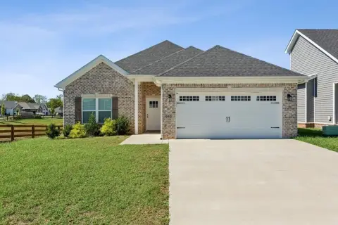Residential Farm in McLellan Crossings