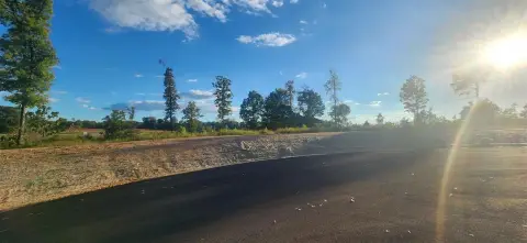 Residential Land in Deer Park