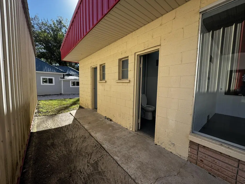 Picture 19