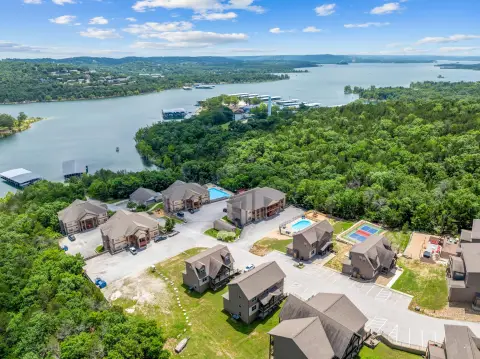 15-Unit Short-Term Rental Portfolio