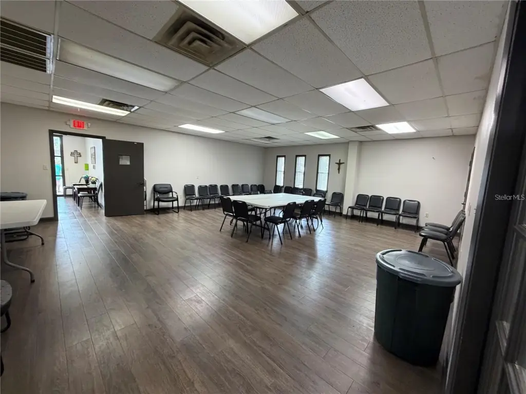 Picture 4