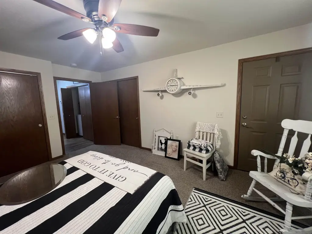 Picture 19