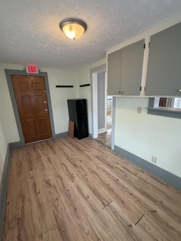 Picture 11