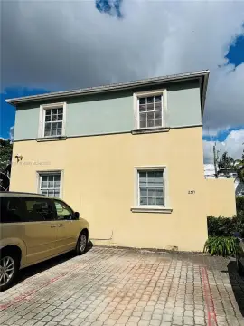 Miami Fourplex Investment Opportunity