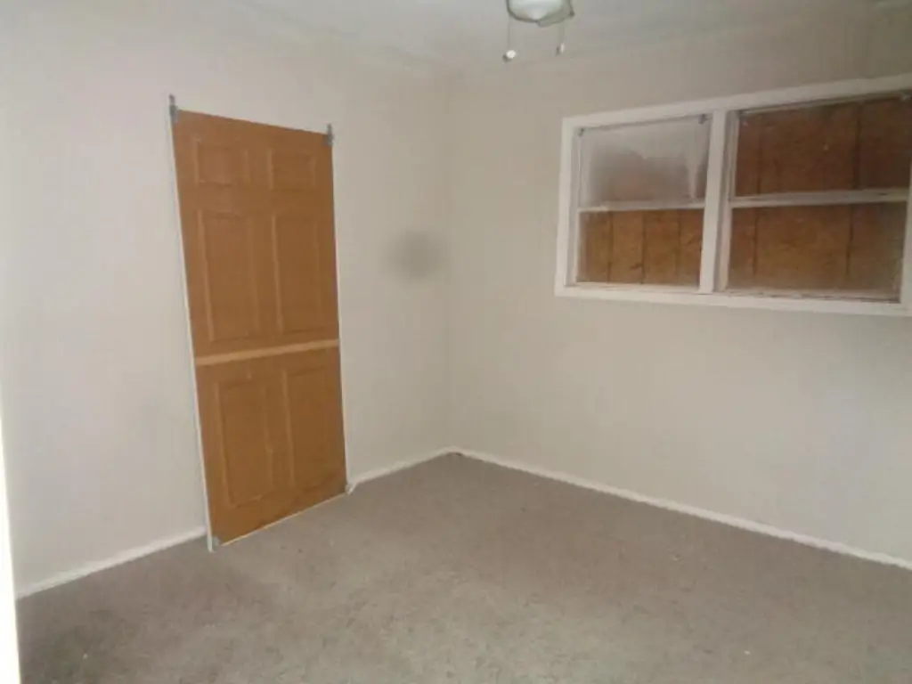 Picture 12
