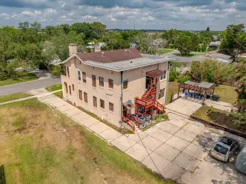 St Augustine Quadplex with Expansion Potential