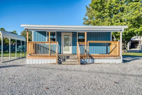 Remodeled Commercial Building in Russellville