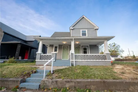 Muncie Duplex with Studio