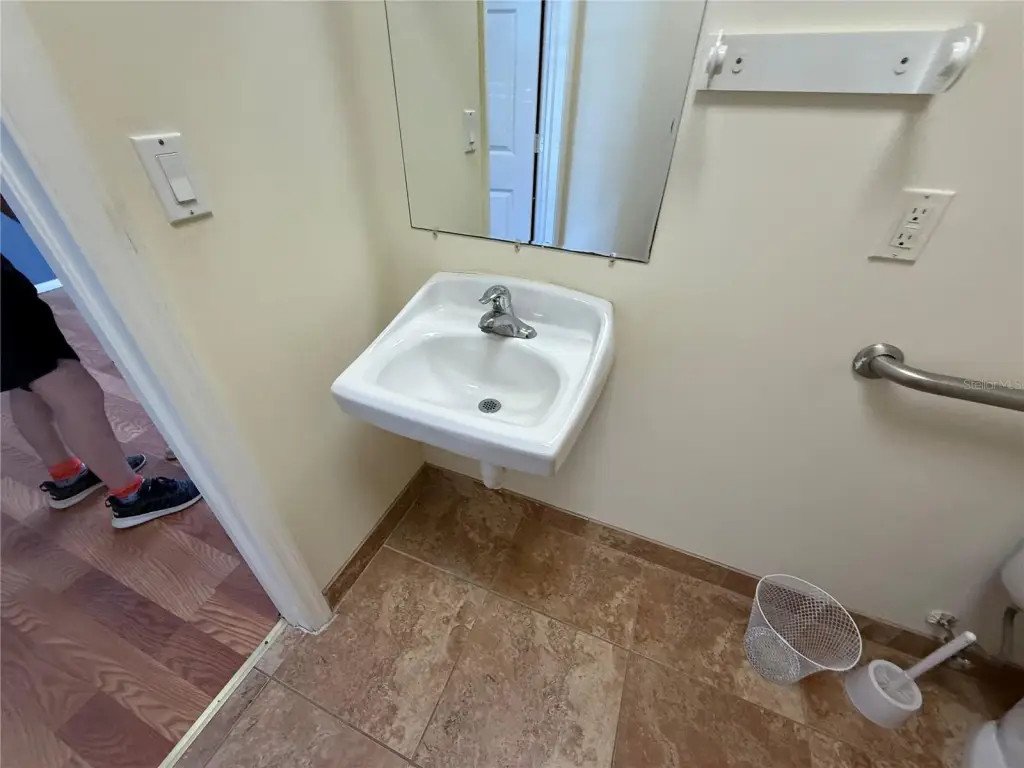 Picture 10