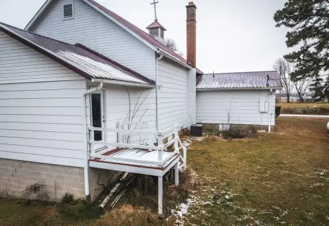 Leasburg Church Building For Sale