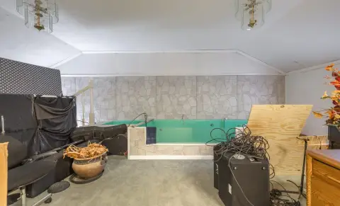 Leasburg Church Building For Sale