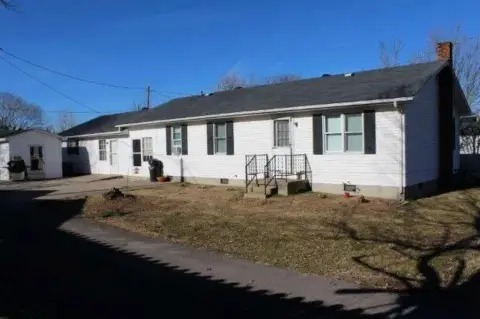 Edmonton, KY Multi-Family Property