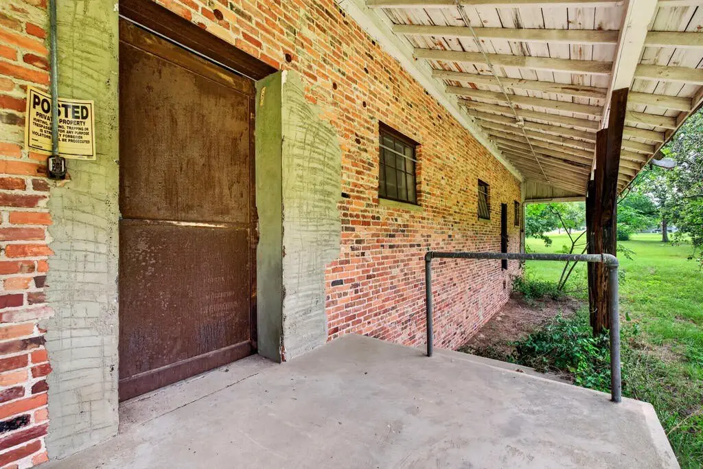 Picture 19