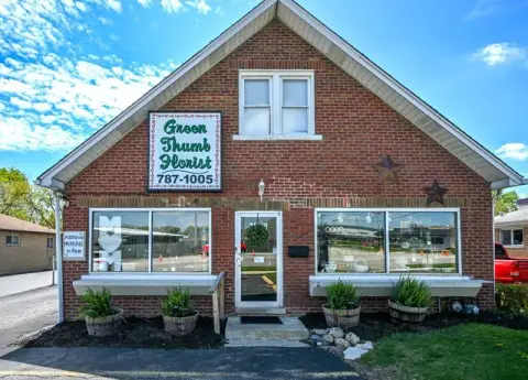 Versatile Income Property in Wood Dale