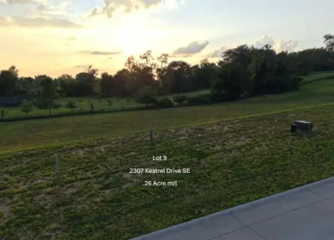 Residential Lot in Kestrel Heights