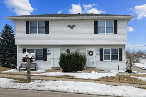 Well-Maintained Duplex in Dubuque, IA