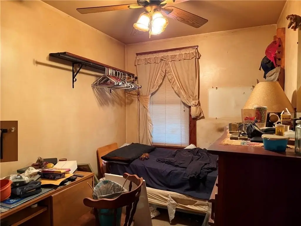Picture 9