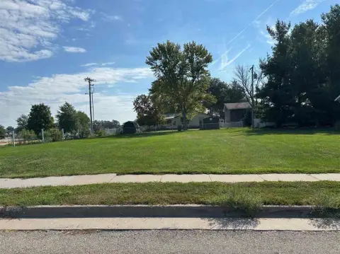 Residential Lot in Riverside, Iowa