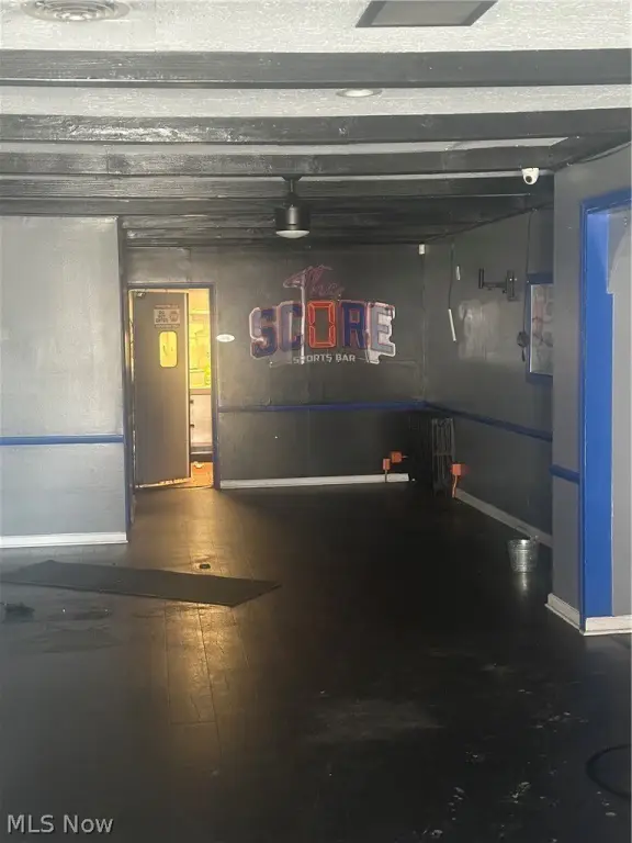Picture 16