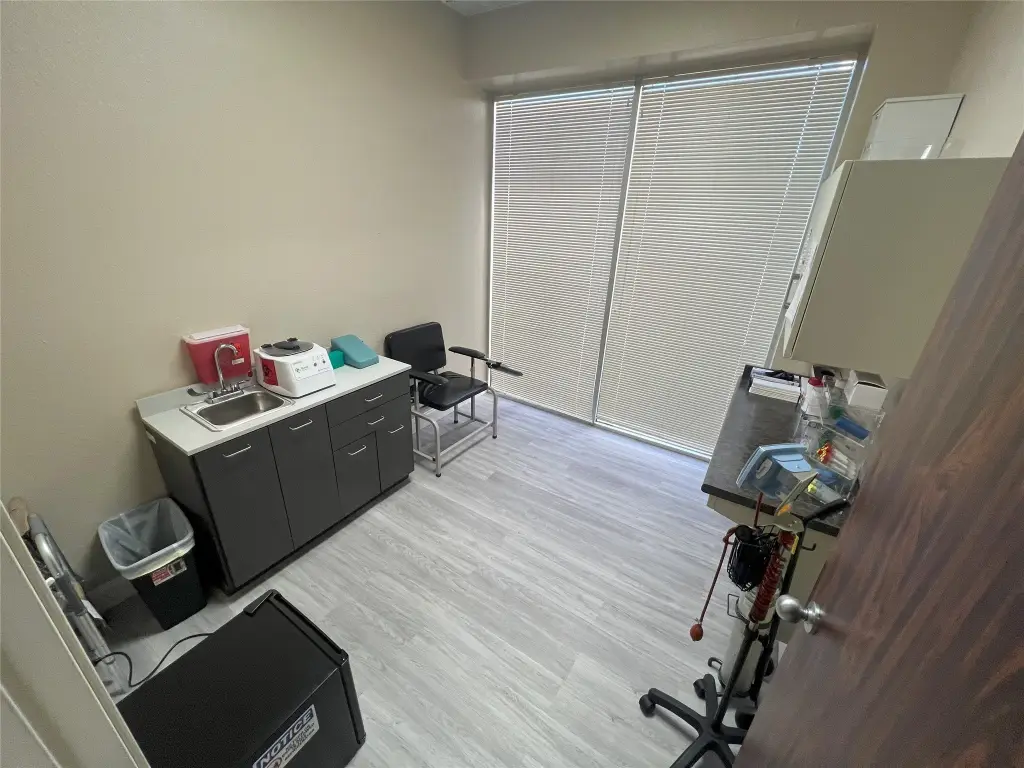 Picture 6