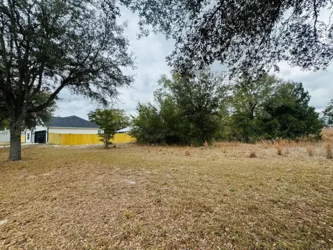 Residential Lot in Oak Walk
