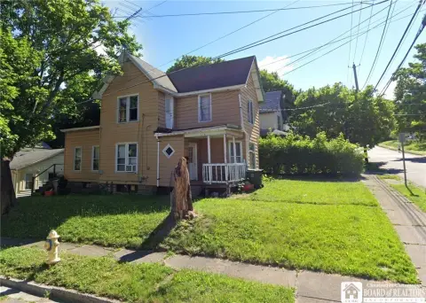 Updated 2-Unit Duplex