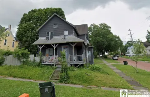 Duplex with Driveway Parking
