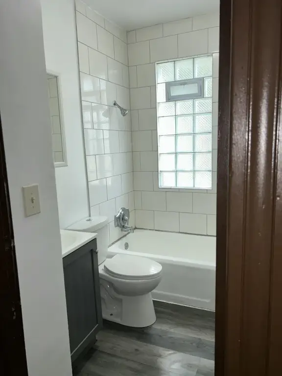Picture 11