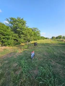 62 Acres with Barndominium