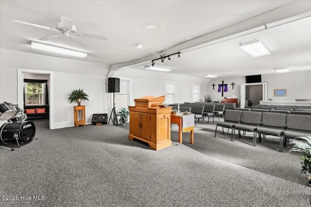 Picture 37