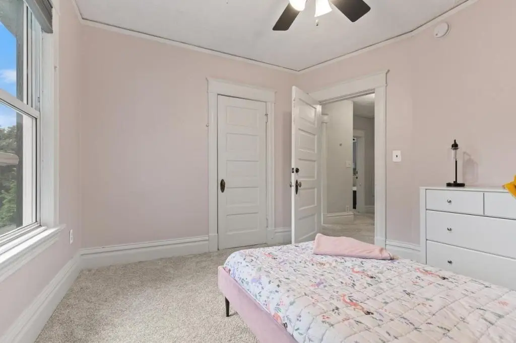 Picture 18
