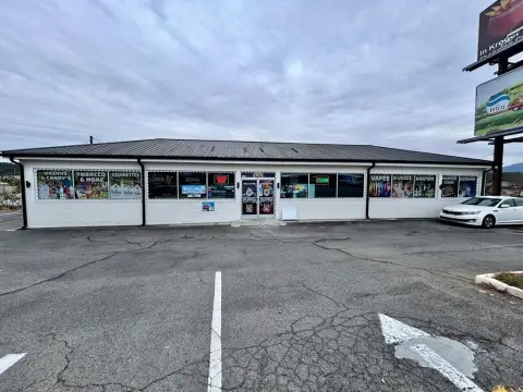 High-Visibility Commercial Opportunity in Dalton
