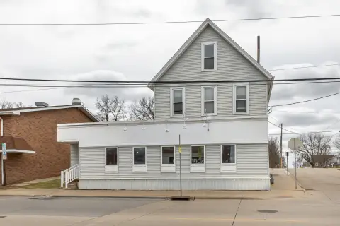 Dubuque Commercial Restaurant Property