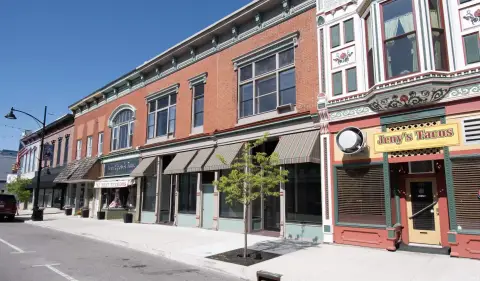 Historic Downtown Kendallville Mixed-Use Property