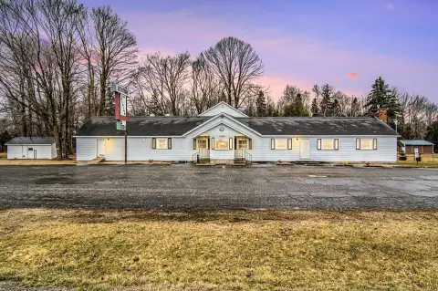 Turnkey Bar & Restaurant with Campground