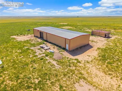 35 Acres of Potential in Yoder