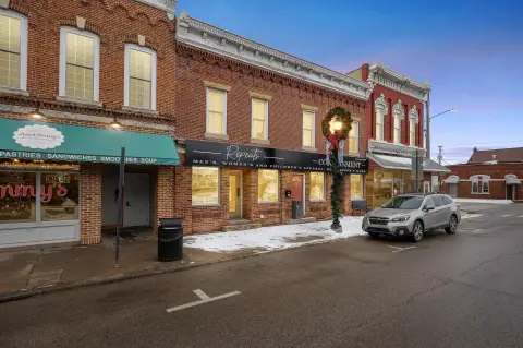 Mixed-Use Building with Loft Apartment