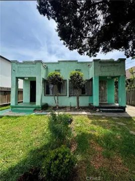 Duplex with Detached Garage