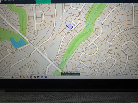 Residential Lot Near Golf Course