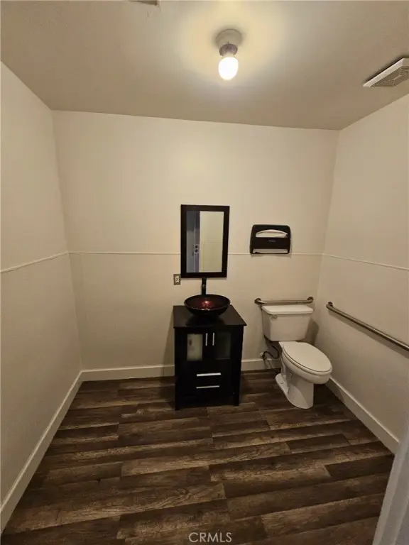 Picture 16
