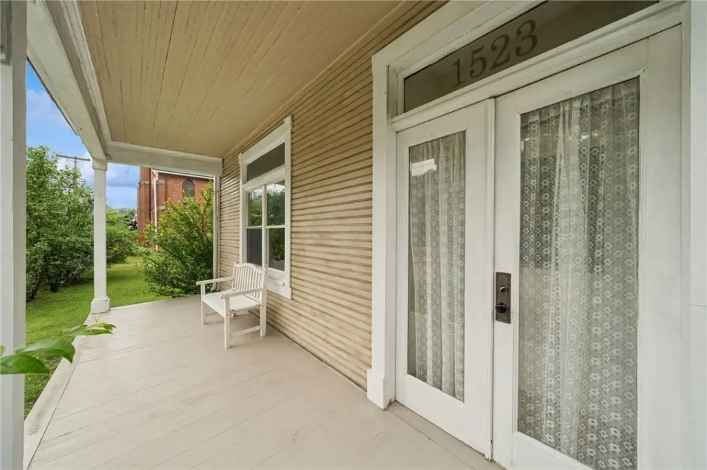 Picture 2