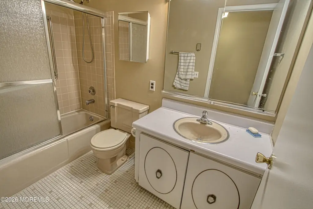 Picture 13