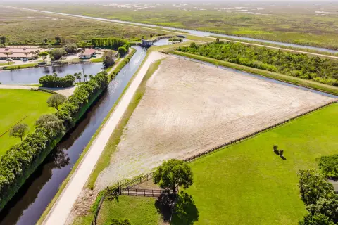 Wellington 5+ Acre Equestrian Lot
