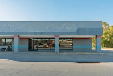 Open-Plan Retail Space