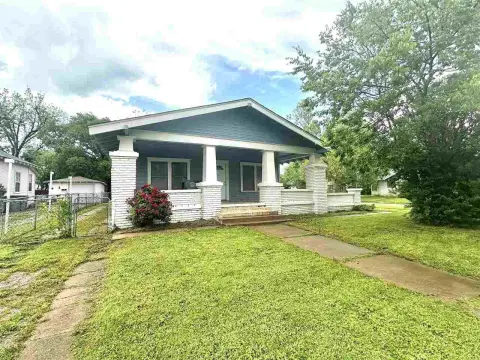 Lawton Duplex on Corner Lot