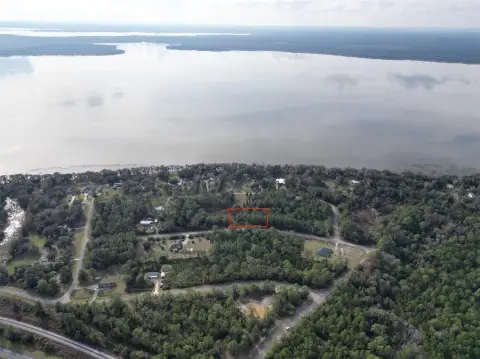 Buildable Lot Near Lake Lochloosa